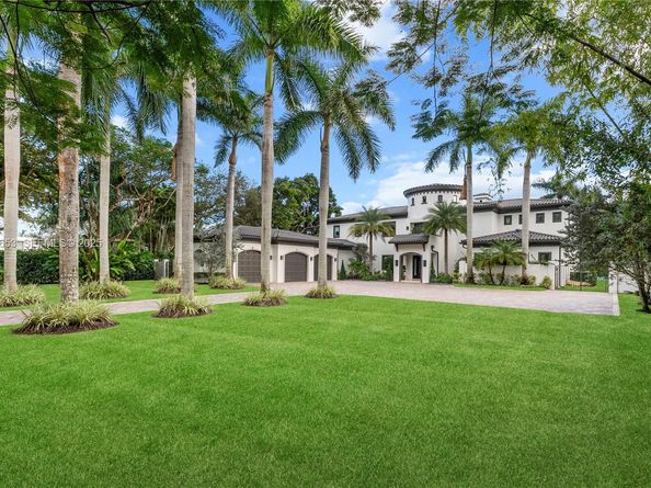 6080 SW 104th St, Pinecrest FL 33156