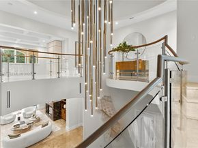 6080 SW 104th St, Pinecrest FL 33156