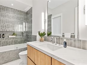 6080 SW 104th St, Pinecrest FL 33156