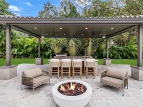 6080 SW 104th St, Pinecrest FL 33156