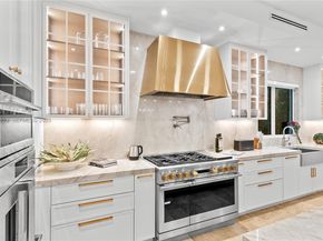 6080 SW 104th St, Pinecrest FL 33156