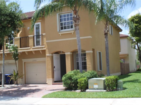 12989 SW 135th Ter, Miami FL 33186