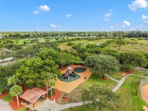 1720 SW 137th Way, Miramar FL 33027