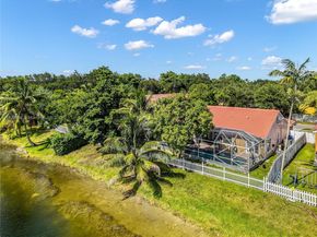 1720 SW 137th Way, Miramar FL 33027