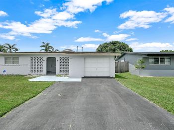 9480 NW 24th Pl