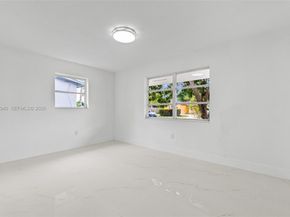 2701 Nassau Dr, Miramar FL 33023