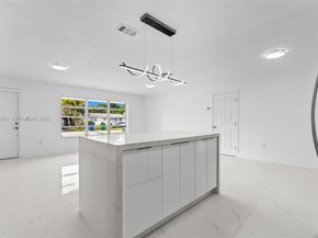 2701 Nassau Dr, Miramar FL 33023