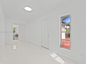 2701 Nassau Dr, Miramar FL 33023