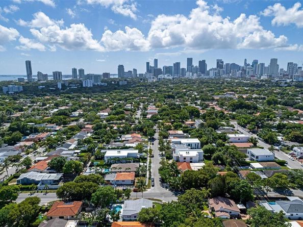 1351 SW 16 St, Miami FL 33145
