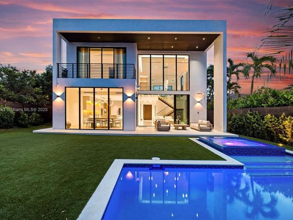 1351 SW 16 St, Miami FL 33145