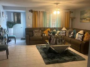 9530 Sunset Strip, Sunrise FL 33322