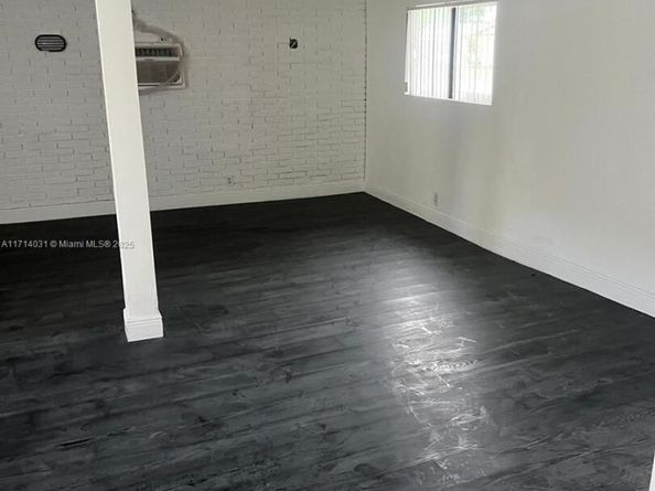 600 SW 28th Way, Fort Lauderdale FL 33312