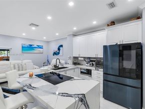 1206 NW 100th Ave, Pembroke Pines FL 33024