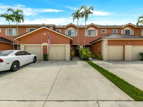 1206 NW 100th Ave, Pembroke Pines FL 33024