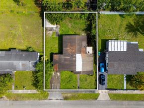 1321 NW 176th Ter, Miami Gardens FL 33169