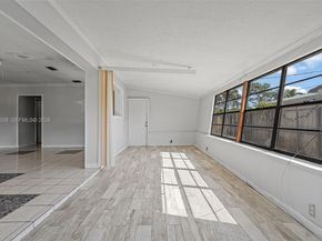 1321 NW 176th Ter, Miami Gardens FL 33169