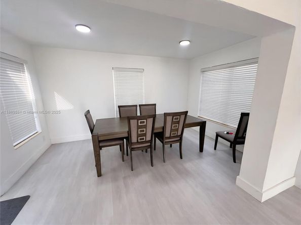 3361 NW 5th Pl, Lauderhill FL 33311