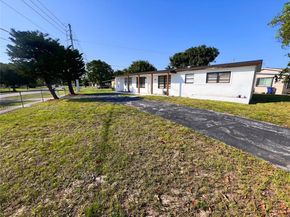 3361 NW 5th Pl, Lauderhill FL 33311