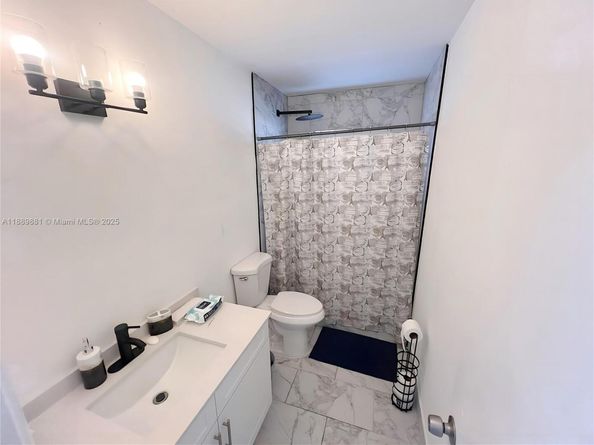 3361 NW 5th Pl, Lauderhill FL 33311