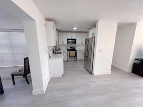 3361 NW 5th Pl, Lauderhill FL 33311