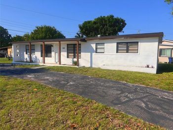3361 NW 5th Pl