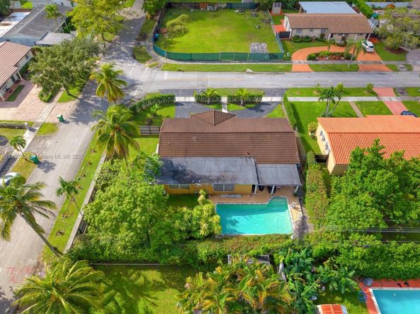 9361 SW 30th Ter, Miami FL 33165