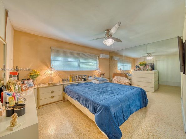 9361 SW 30th Ter, Miami FL 33165