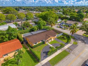 9361 SW 30th Ter, Miami FL 33165