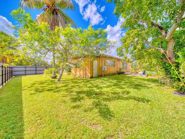 9361 SW 30th Ter, Miami FL 33165