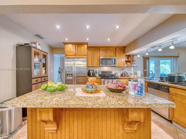 9361 SW 30th Ter, Miami FL 33165