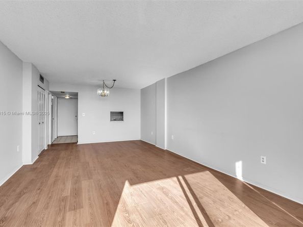 13155 Ixora Ct 804, North Miami FL 33181