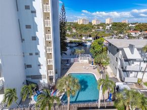 13155 Ixora Ct 804, North Miami FL 33181