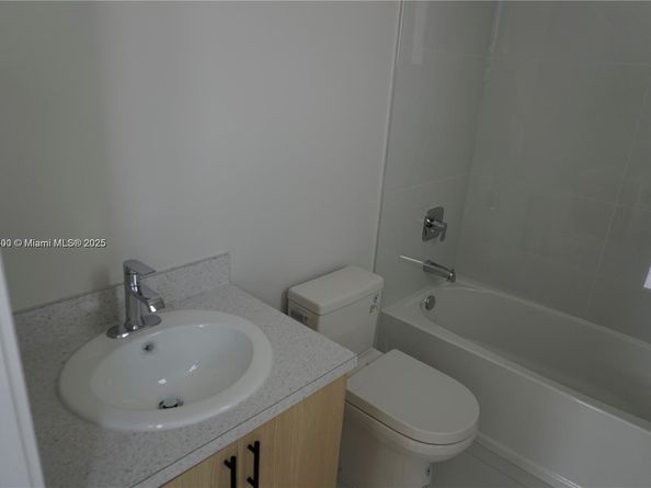 12344 SW 219th St, Miami FL 33170