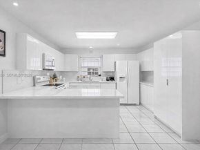 2145 SW 26 St, Miami FL 33133