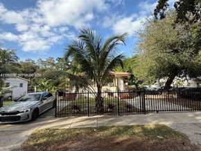 551-553 NE 133rd St, North Miami FL 33161