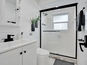 1659 40th St, West Palm Beach FL 33407