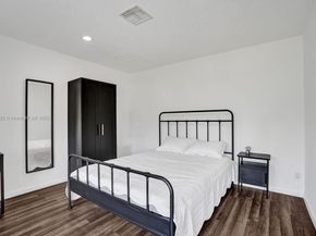 1659 40th St, West Palm Beach FL 33407