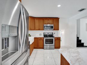 1659 40th St, West Palm Beach FL 33407