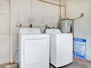 1659 40th St, West Palm Beach FL 33407