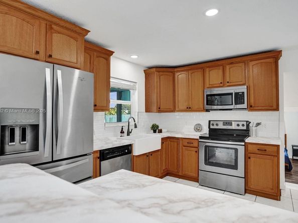 1659 40th St, West Palm Beach FL 33407