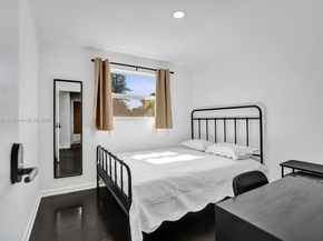 1659 40th St, West Palm Beach FL 33407