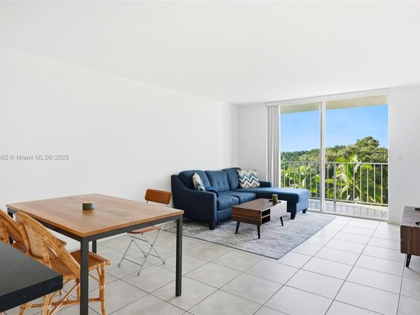 700 NE 63rd St D607, Miami FL 33138