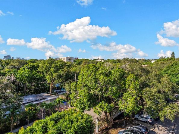 700 NE 63rd St D607, Miami FL 33138