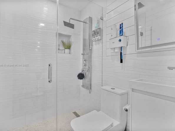 709 NW 14th St, Homestead FL 33030