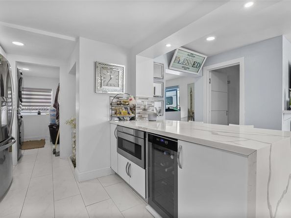 709 NW 14th St, Homestead FL 33030