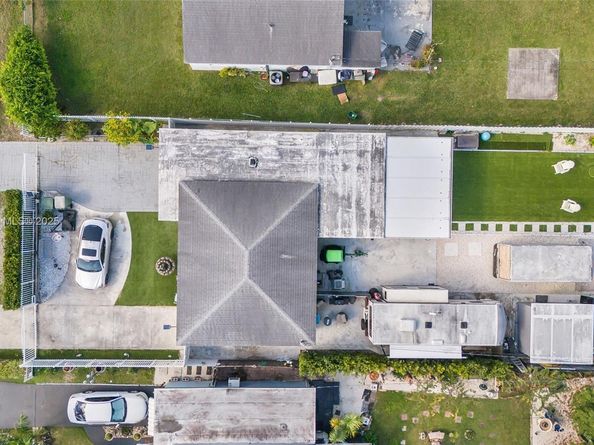 709 NW 14th St, Homestead FL 33030