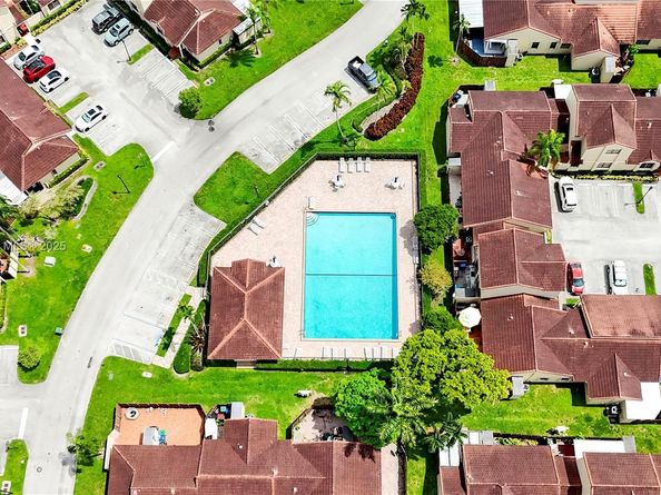 6460 NW 170th Ter 0, Hialeah FL 33015