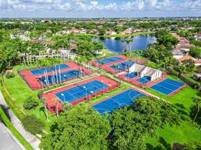 6460 NW 170th Ter 0, Hialeah FL 33015