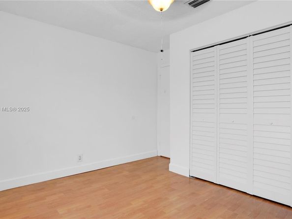 6460 NW 170th Ter 0, Hialeah FL 33015