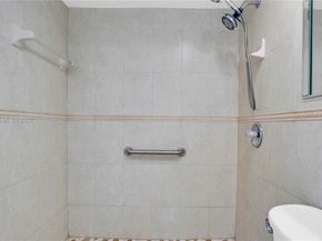 6460 NW 170th Ter 0, Hialeah FL 33015